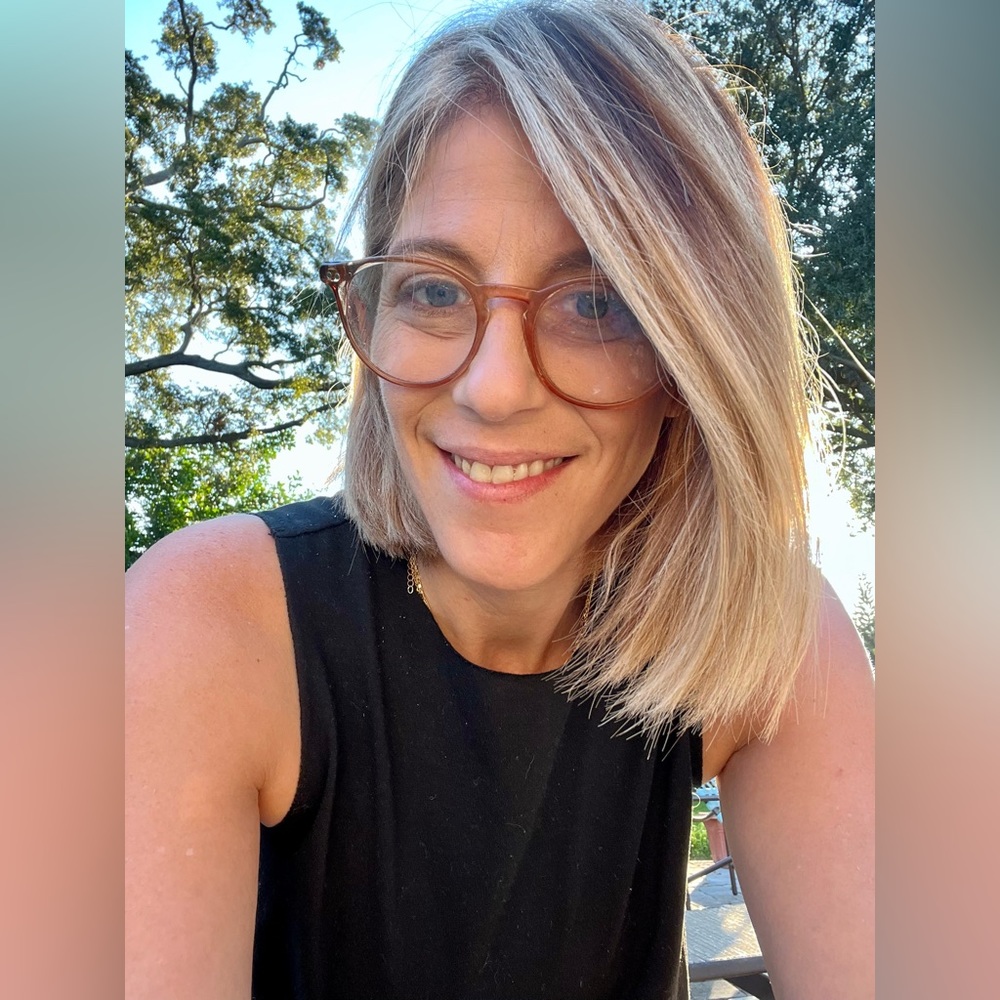 Meet your Posher, Robyn